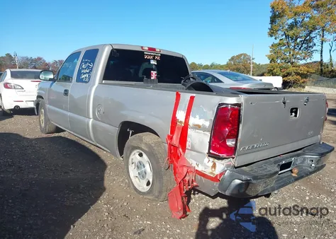 2004 Chevrolet Silverado 1500 Ls z USA, uszkodzony, nr VIN 2GCEC19V941298706